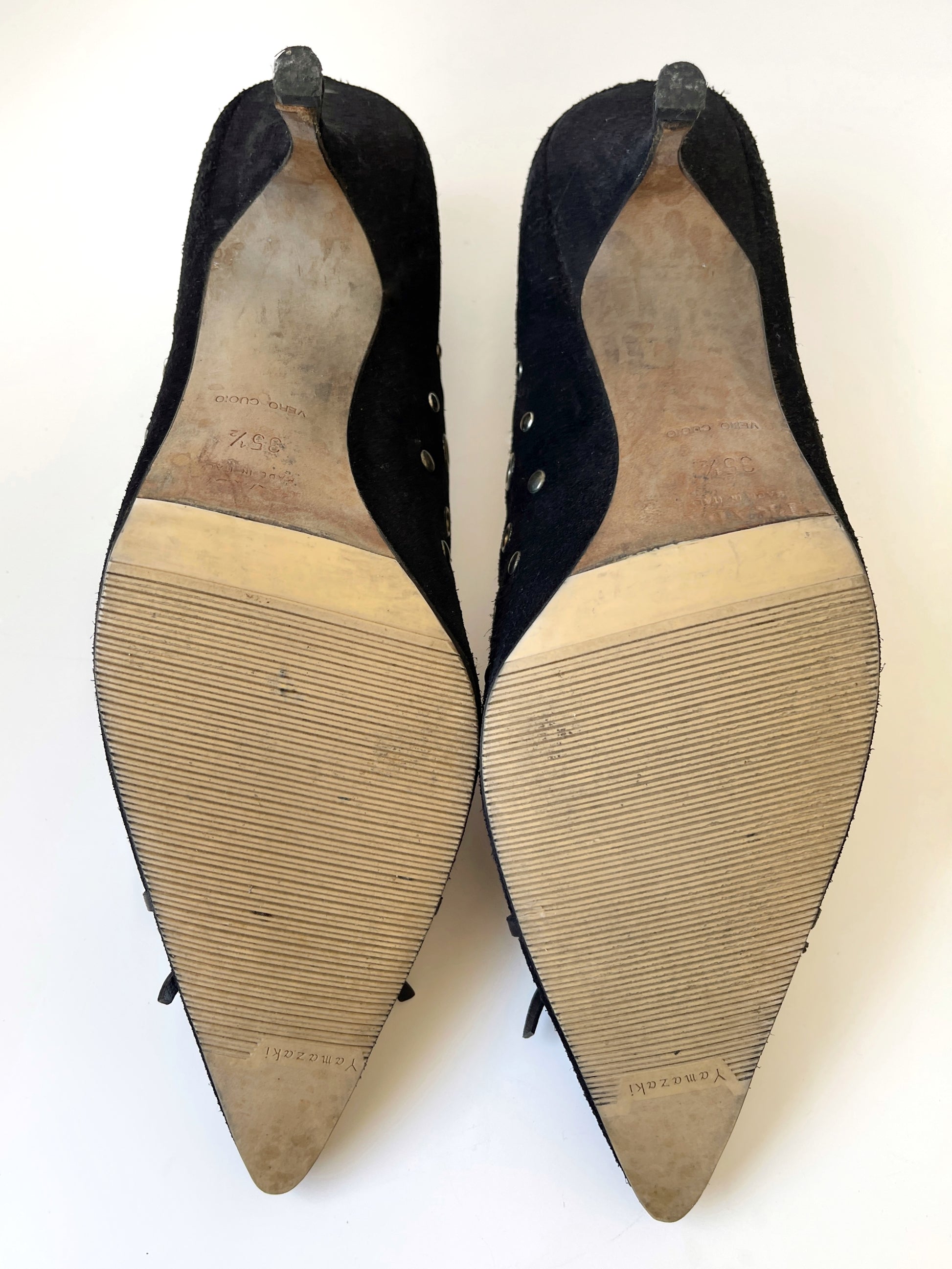 Vintage Prada suede eyelet heels pumps in black