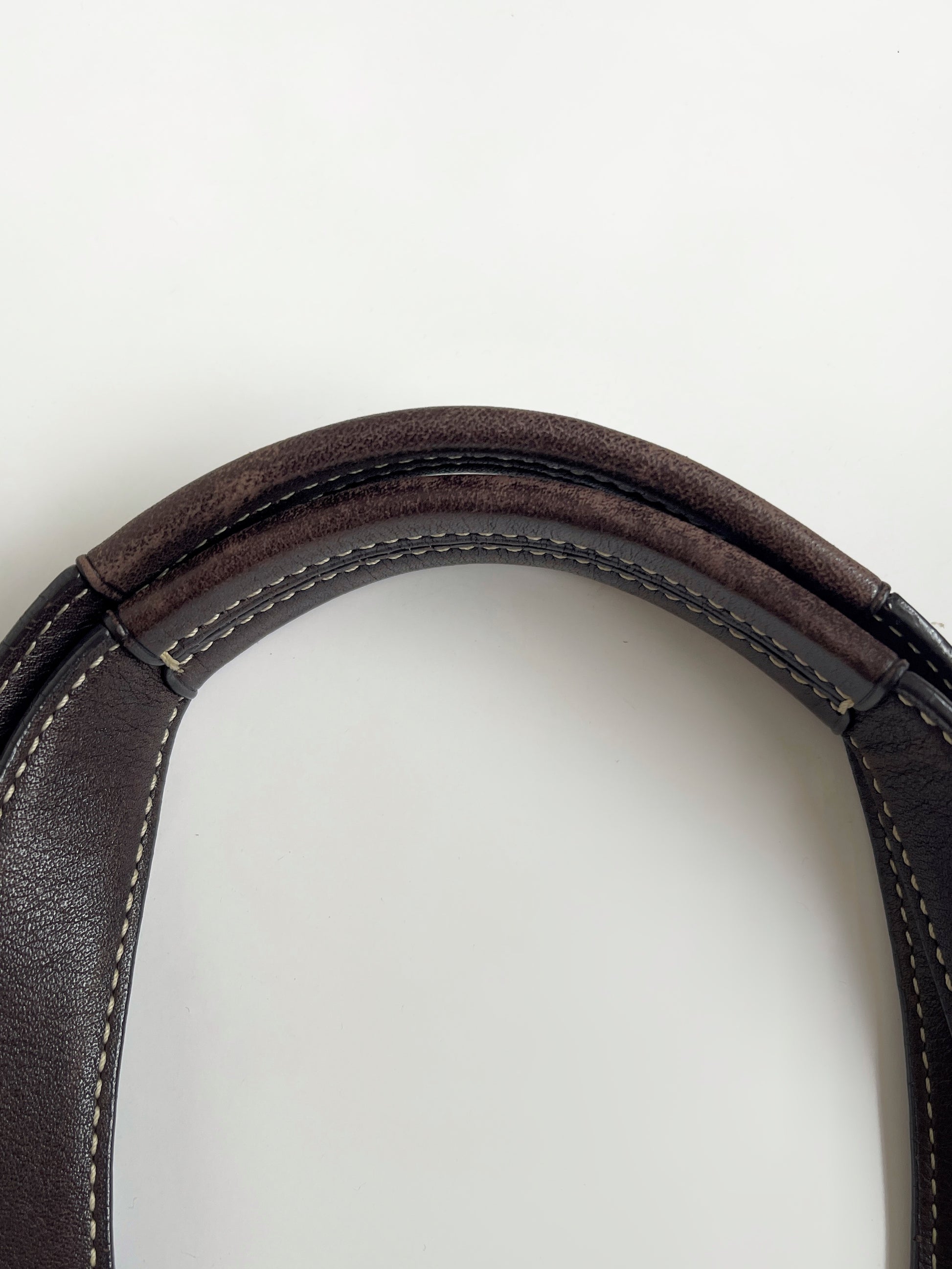 Vintage Y2K Coach signature soho shoulder bag