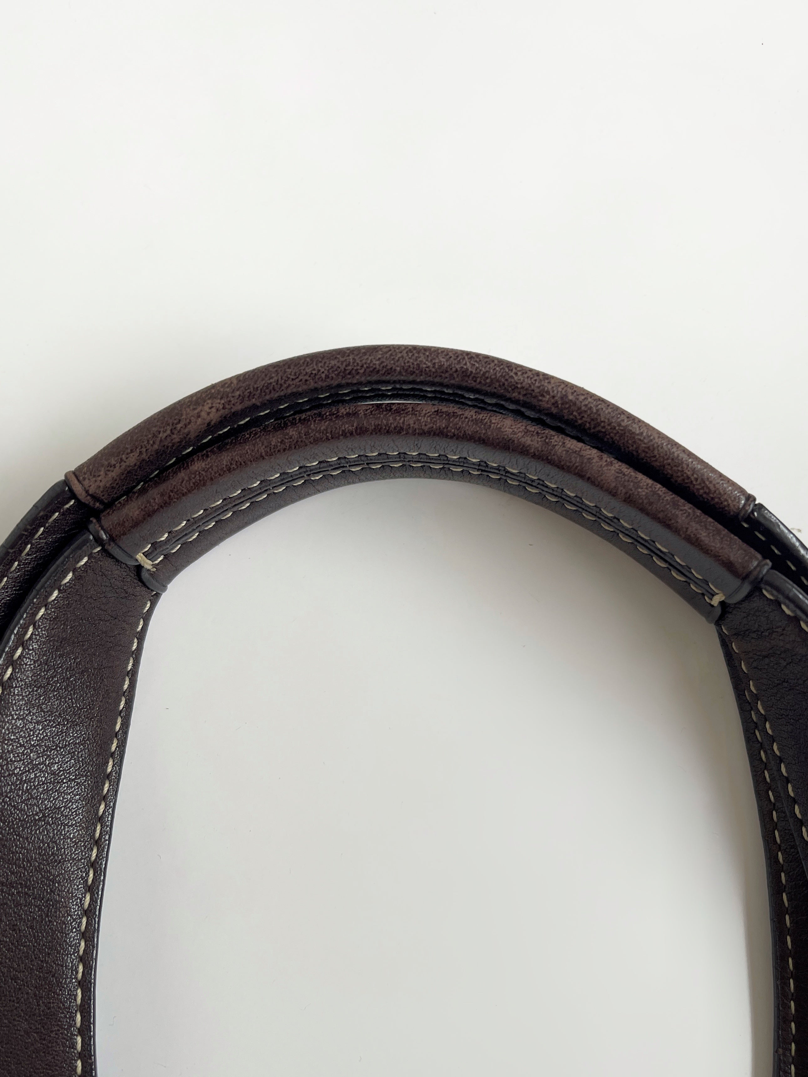 Vintage Y2K Coach signature soho shoulder bag