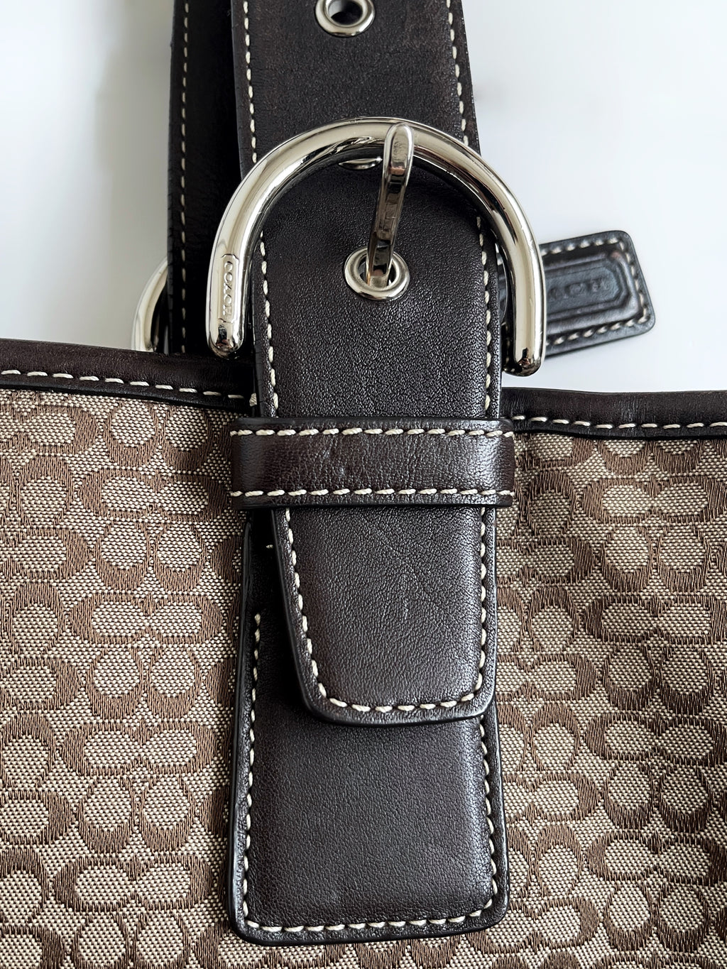 Vintage Y2K Coach signature soho shoulder bag