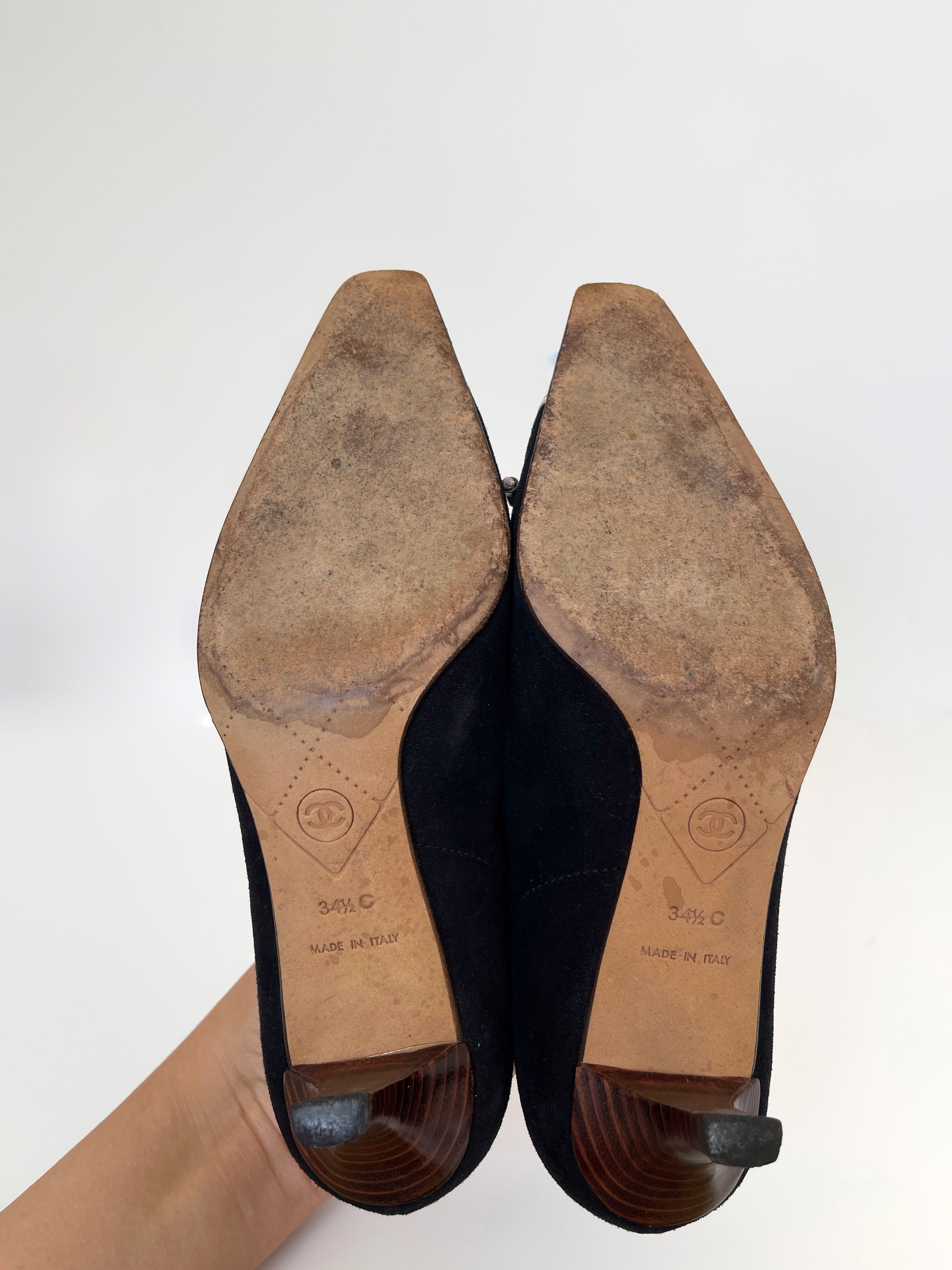 Vintage Chanel suede and snakeskin heeled pumps EU34.5