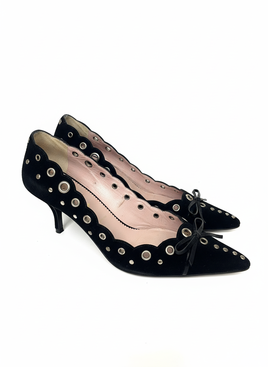 Vintage Prada suede eyelet heels pumps in black