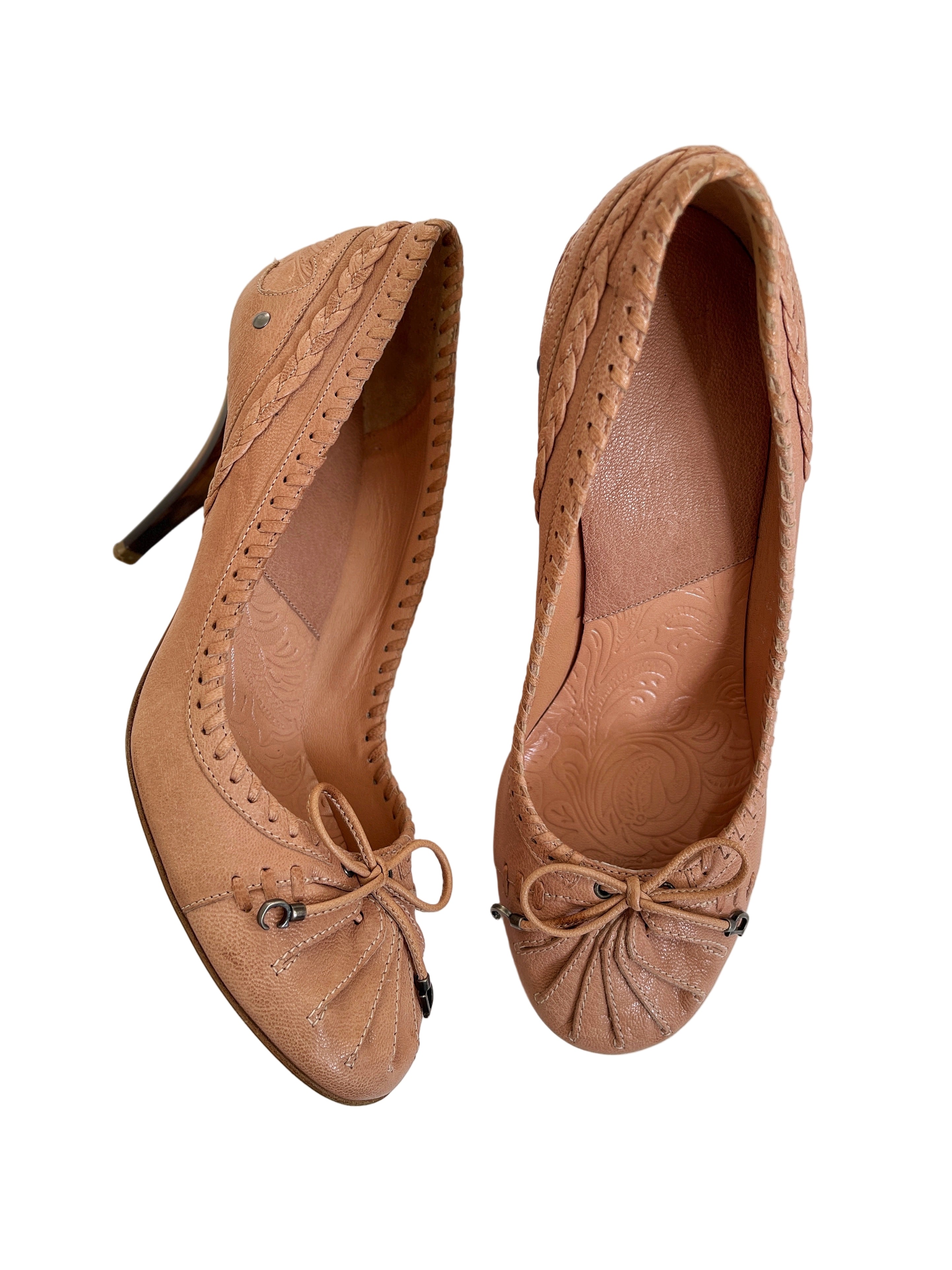 Vintage Dior by John Galliano Beige Leather Bow Heel Pumps