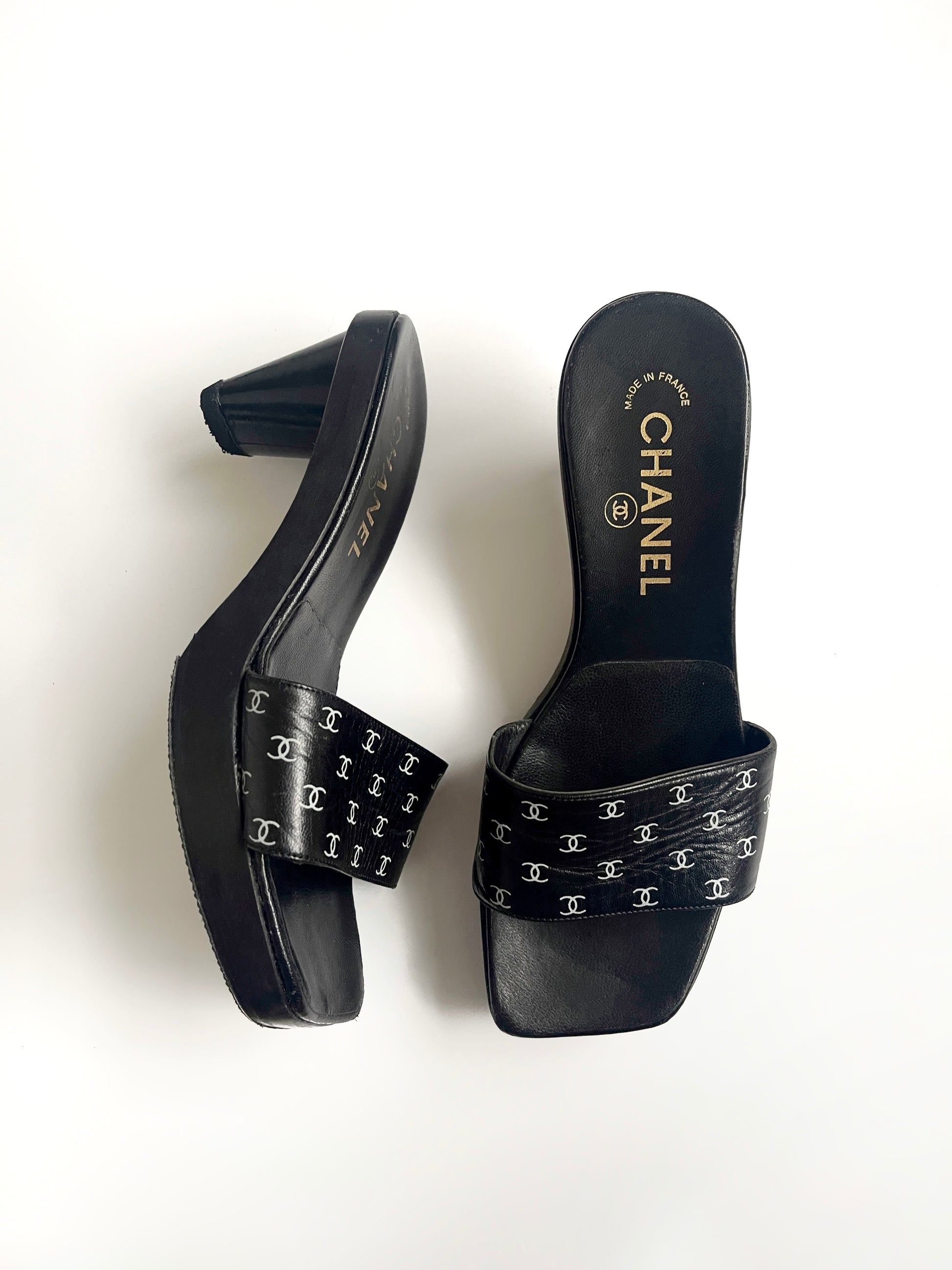 Vintage Chanel rare cc monogram wooden heels mules